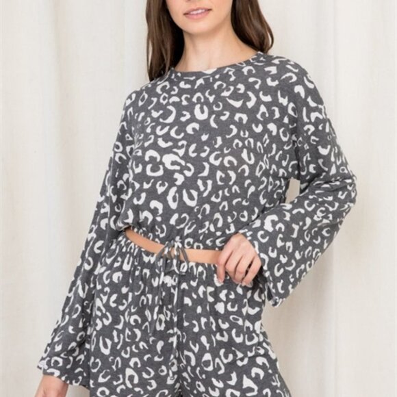 2 PIECE MATCHING LEOPARD PRINT SET - Picture 2 of 9